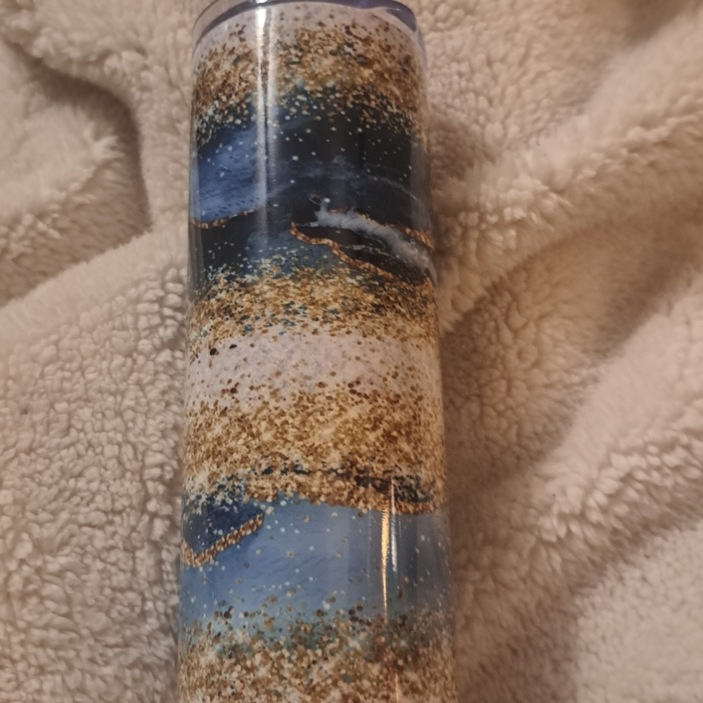 Elegant Blue and Gold Tumbler